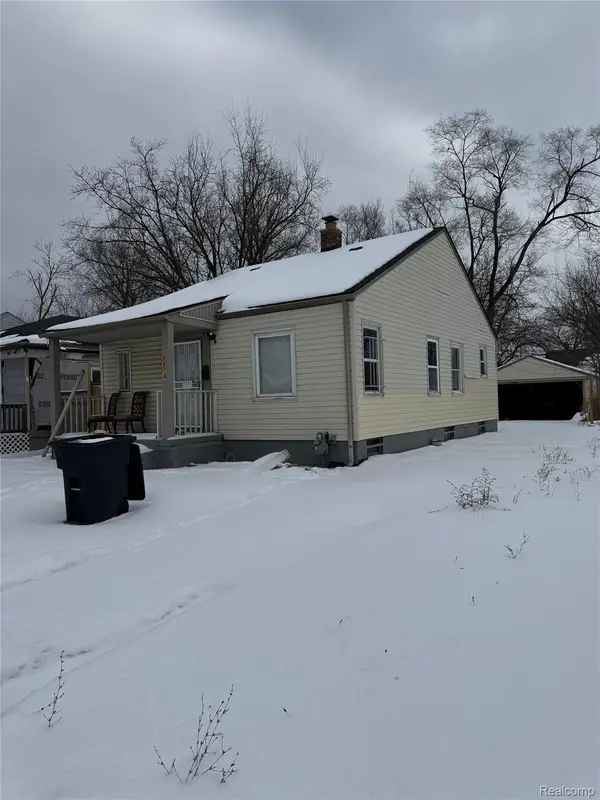 8874 Auburn Street, Detroit, MI 48228