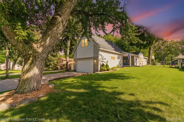 3155 Beaumont Drive, Highland, MI 48356