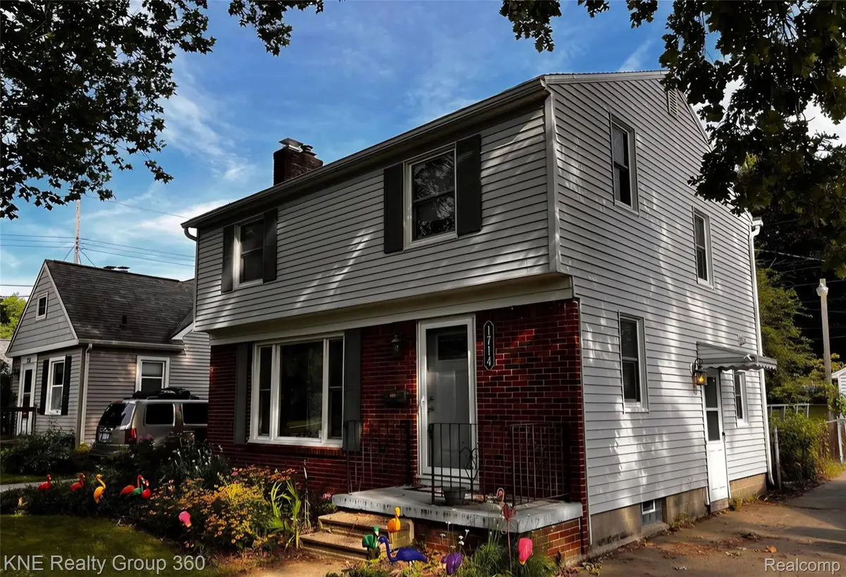 1714 Cooper Avenue, Lansing, MI 48910 - #1