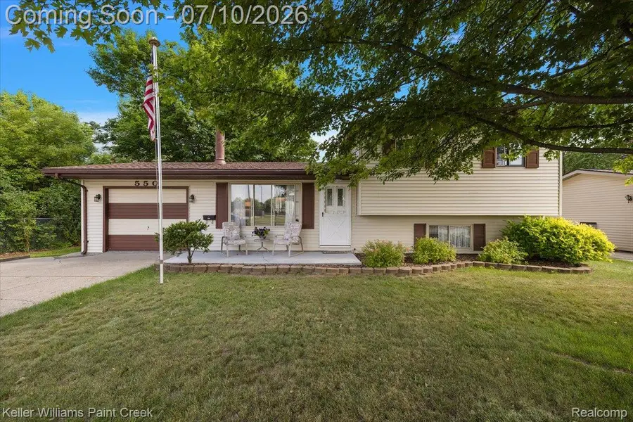550 E Clark Street, Davison, MI 48423 - #2