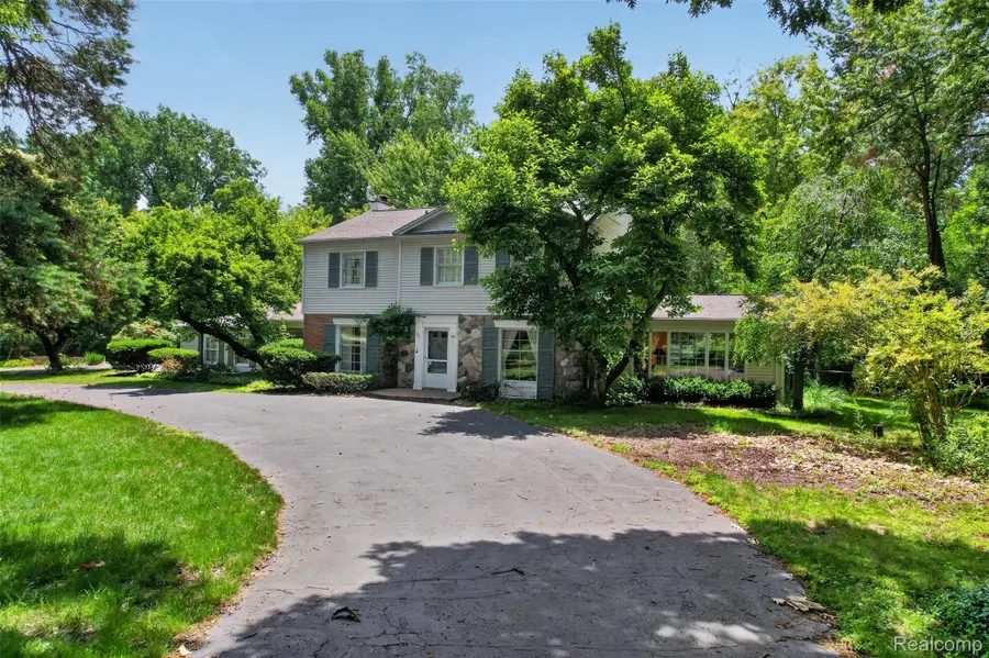 321 Barden Road, Bloomfield Hills, MI 48304 - #2