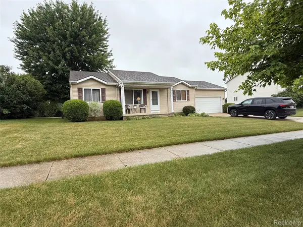 488 Windy Bluff, Flushing, MI 48433