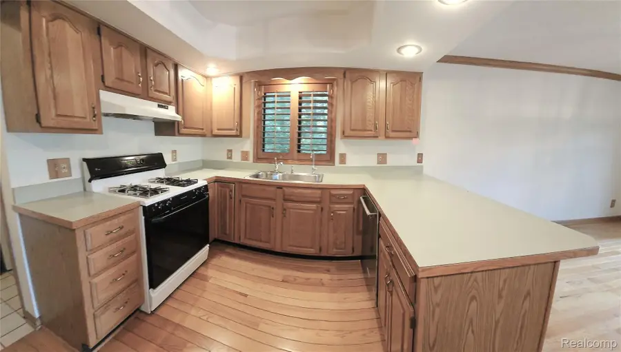 448 Fairwood Road, Pinckney, MI 48169 - #3