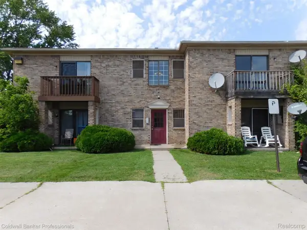 284 E 13 Mile, Unit #202, MadisonHeights, MI 48071