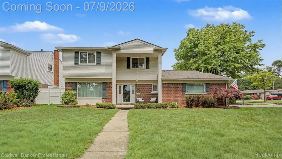 8731 Paulina Drive, Sterling Heights, MI 48312 - #3