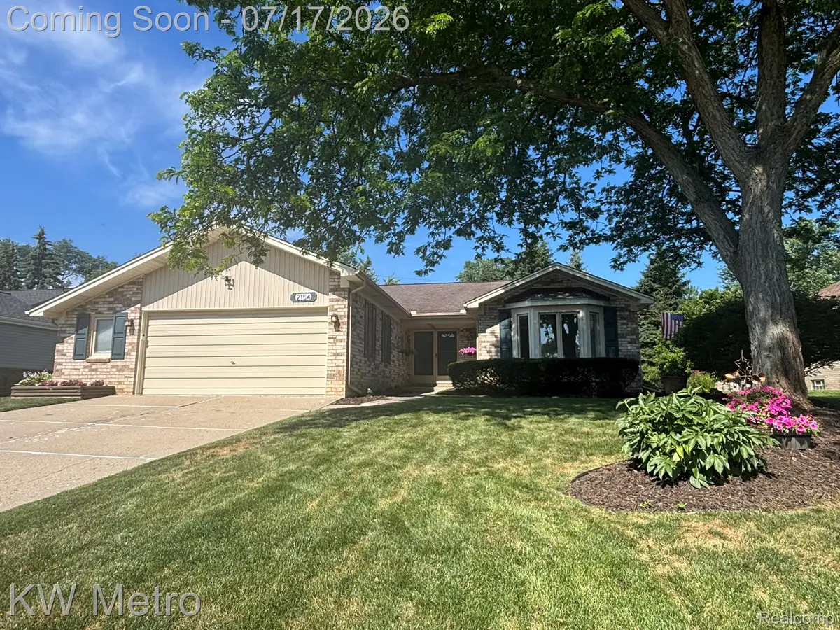 2154 Warrington Road, Rochester Hills, MI 48307 - #1