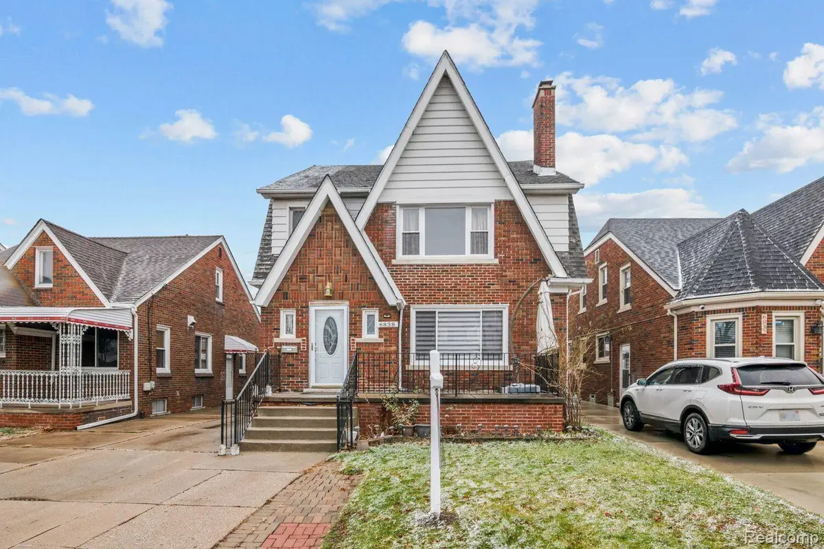 6838 Hartwell Street, Dearborn, MI 48126 - #1