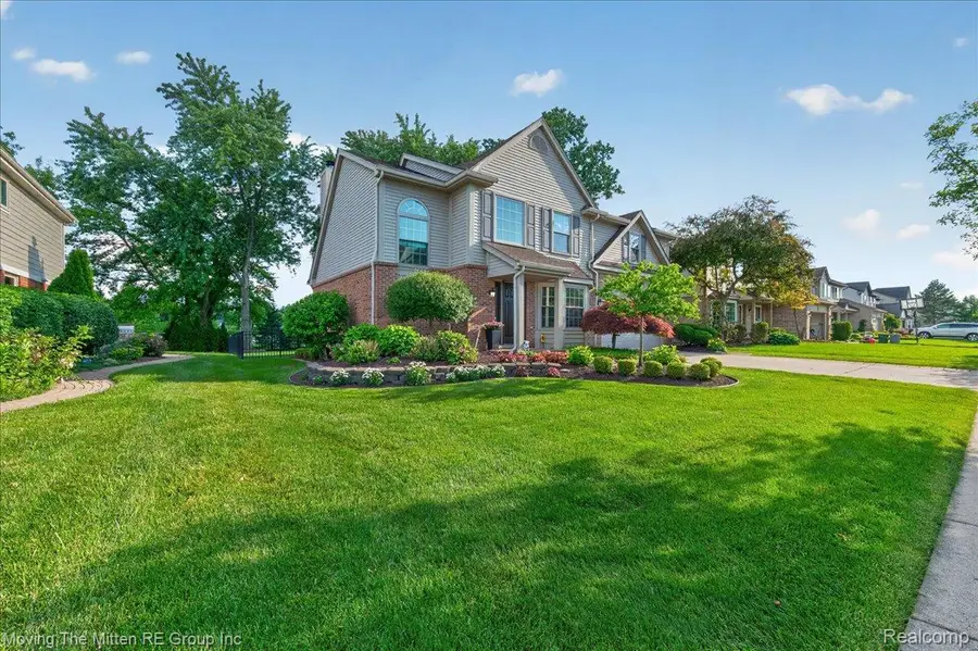 41575 Pheasant Creek Drive, Canton, MI 48188 - #3