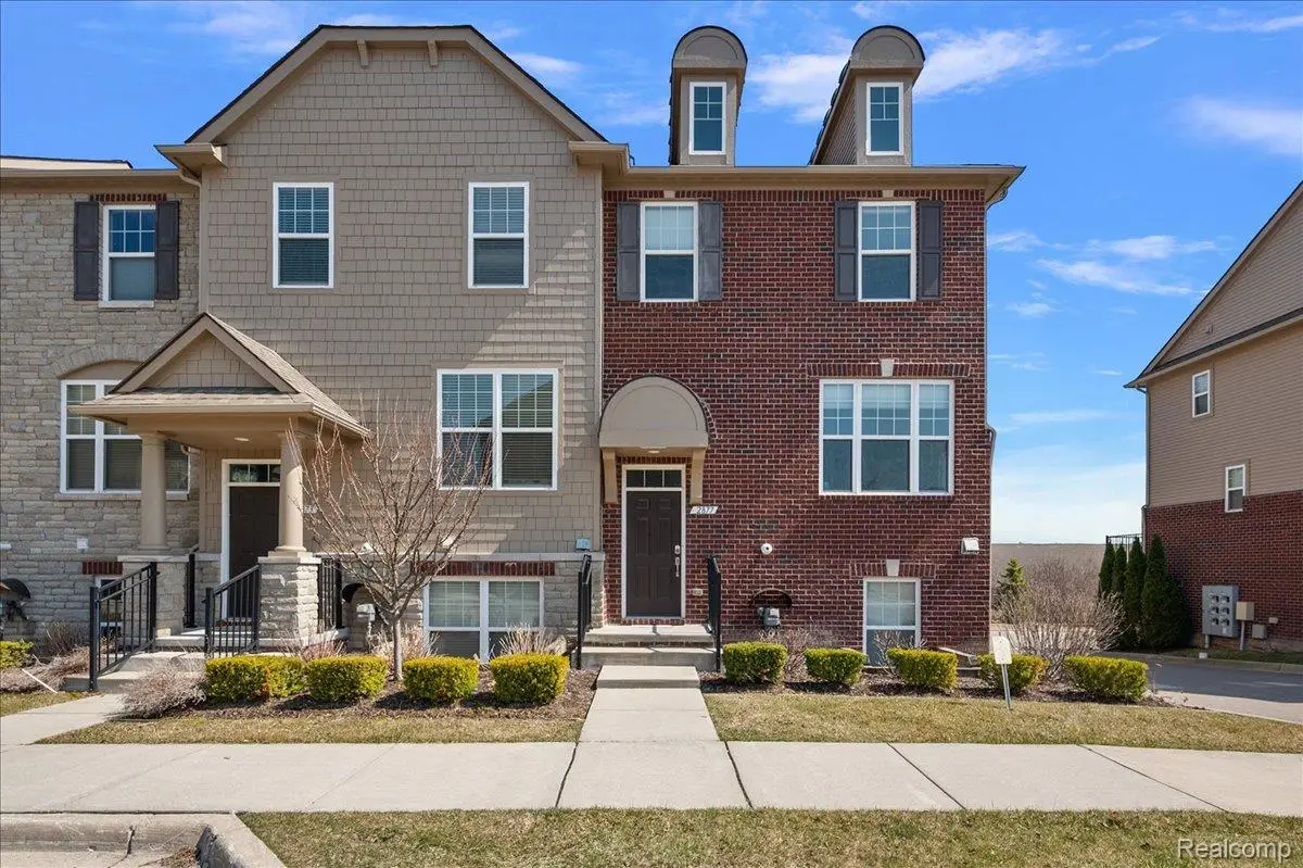 2877 Hartwick Drive, Rochester Hills, MI 48307 - #1