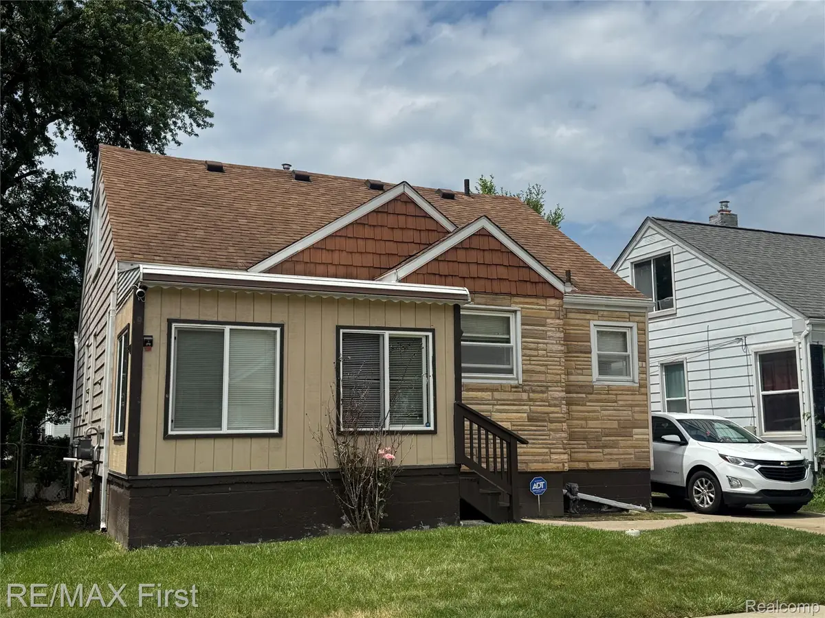 21811 Donald Avenue, Eastpointe, MI 48021 - #1
