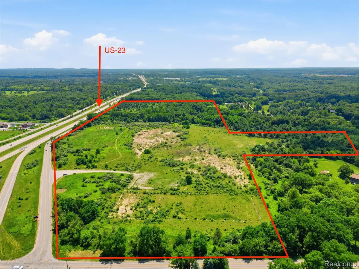 4975 Old Us 23, Fenton, MI 48430 - #1