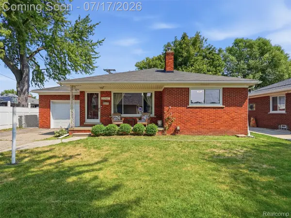 20817 Frazho Street, StClairShores, MI 48081