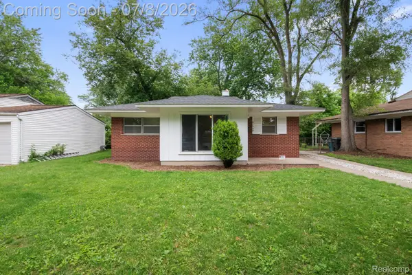 21920 Morton Street, OakPark, MI 48237