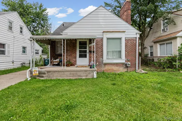 22845 Melrose Avenue, Eastpointe, MI 48021