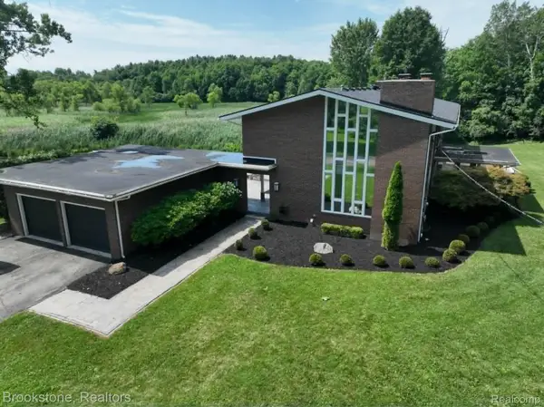 4140 S Henderson Road, Davison, MI 48423