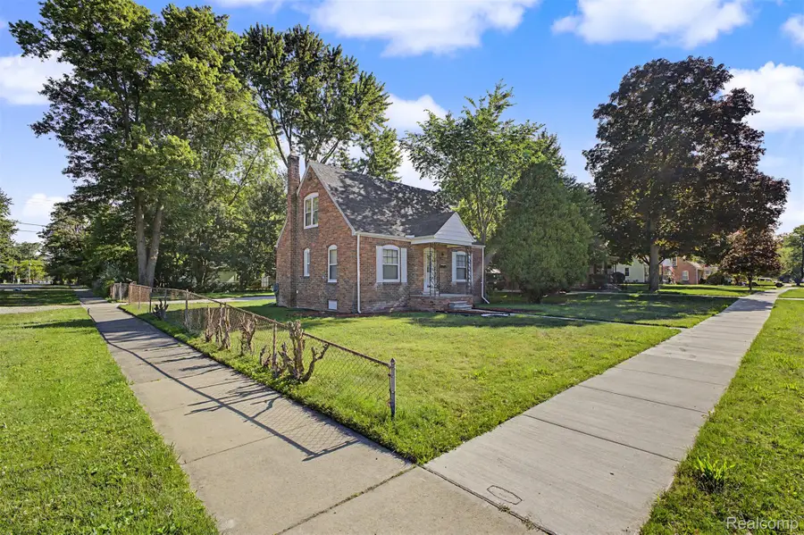 31980 Alvin Street, Garden City, MI 48135 - #2