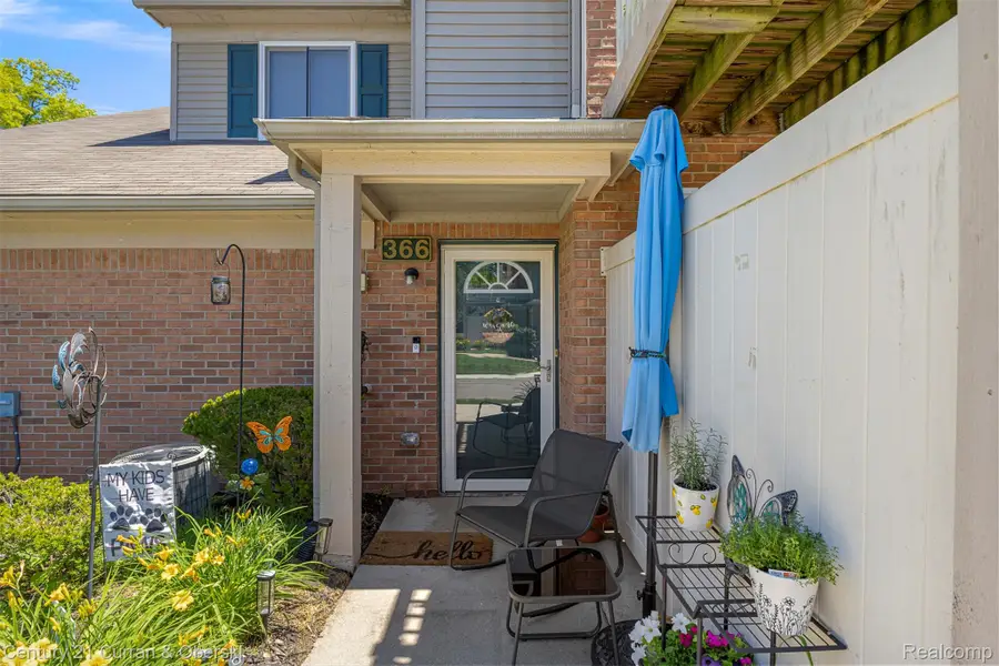 366 Marigold Circle, Westland, MI 48185 - #2