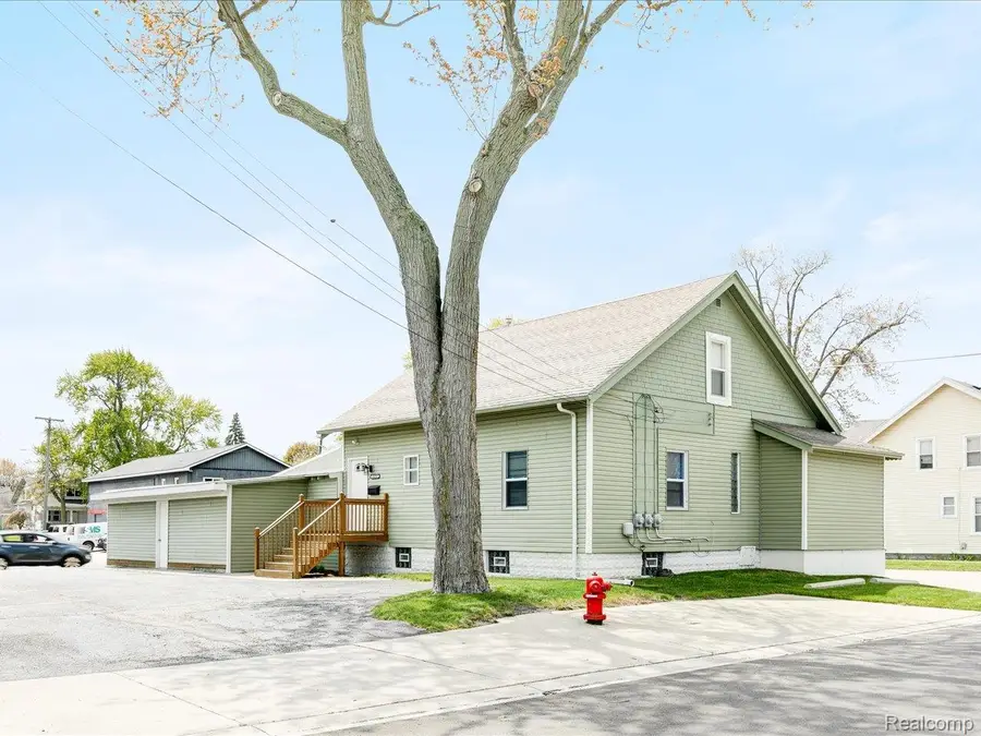 1639 Lapeer Avenue, Port Huron, MI 48060 - #2