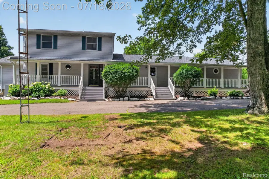 1437 E Cook Road, Grand Blanc, MI 48439 - #2
