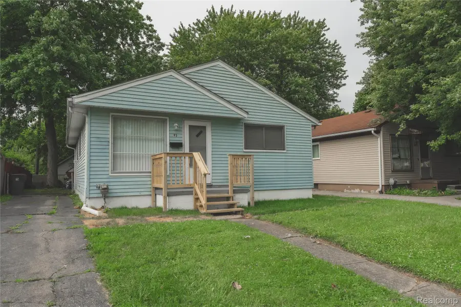 93 W Princeton Avenue, Pontiac, MI 48340 - #3