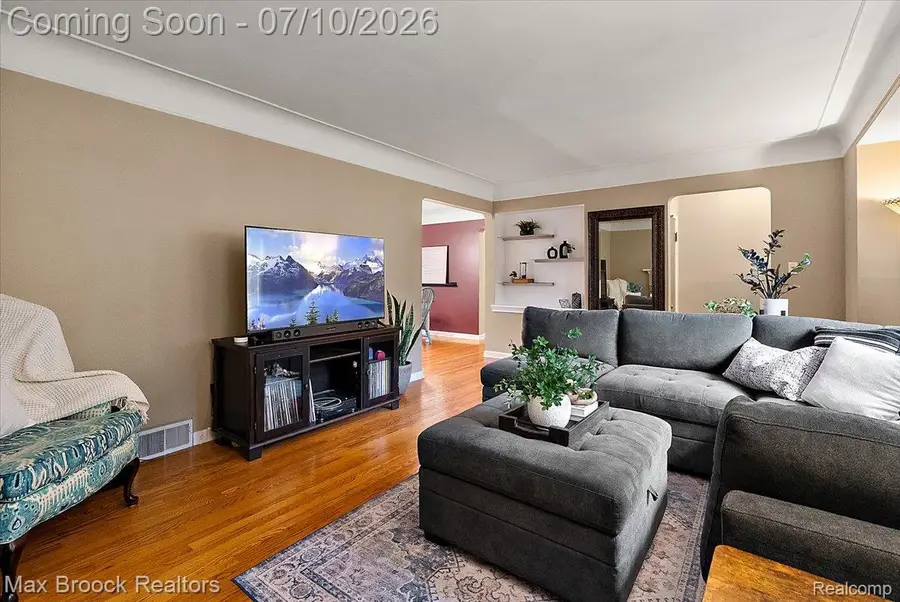 13154 Lasalle Boulevard, Huntington Woods, MI 48070 - #3