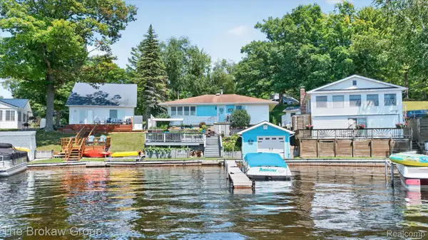 393 N Sage Lake Road, Hale, MI 48739