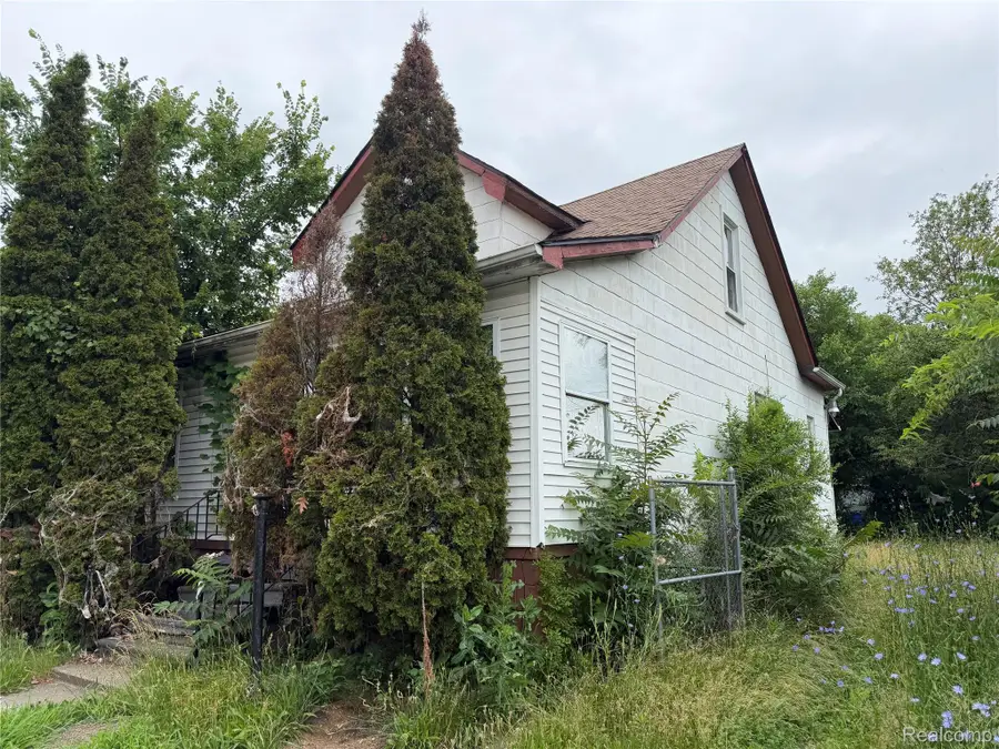8647 Ellsworth Street, Detroit, MI 48238 - #2