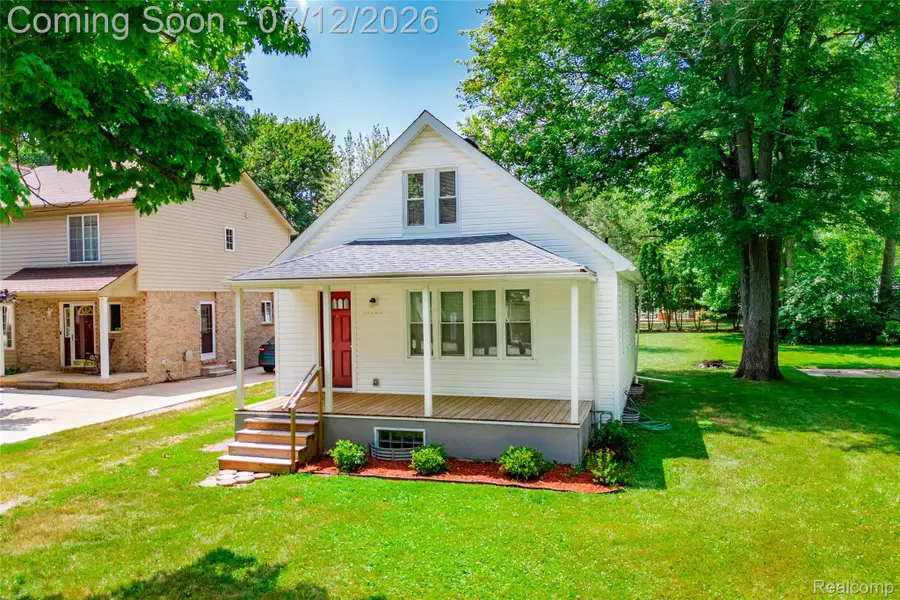 25450 6th Street, Grosse Ile, MI 48138 - #2