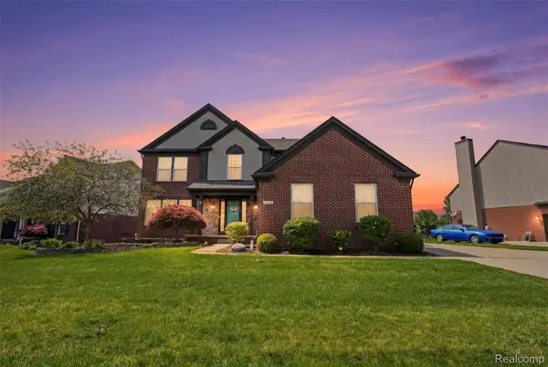 24774 Summer Lane, FlatRock, MI 48134