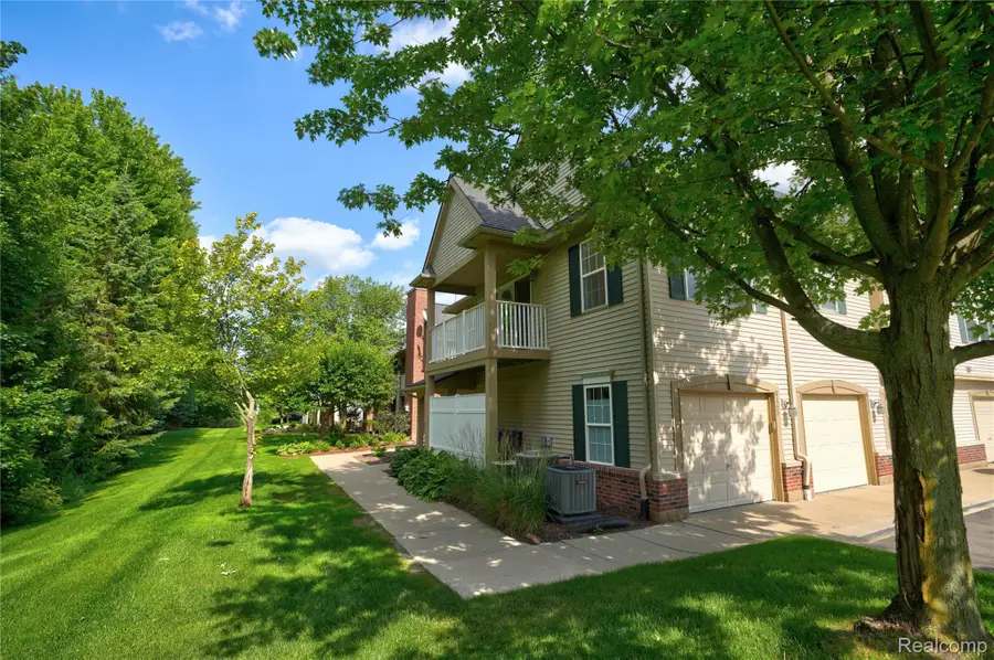4163 Hampton Ridge Boulevard, Howell, MI 48843 - #2