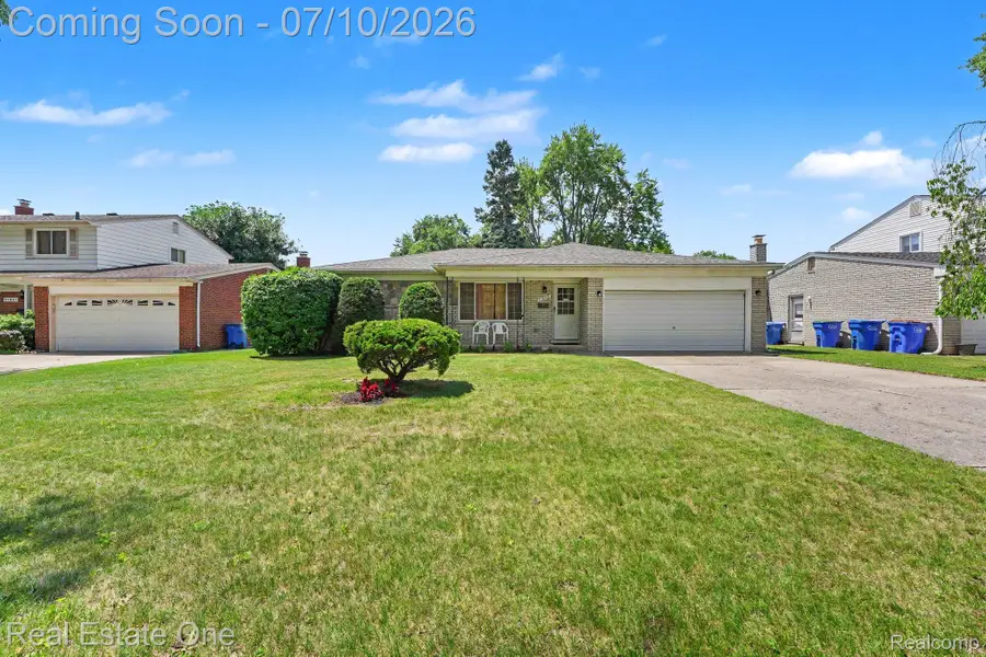27663 Audrey Avenue, Warren, MI 48092 - #2