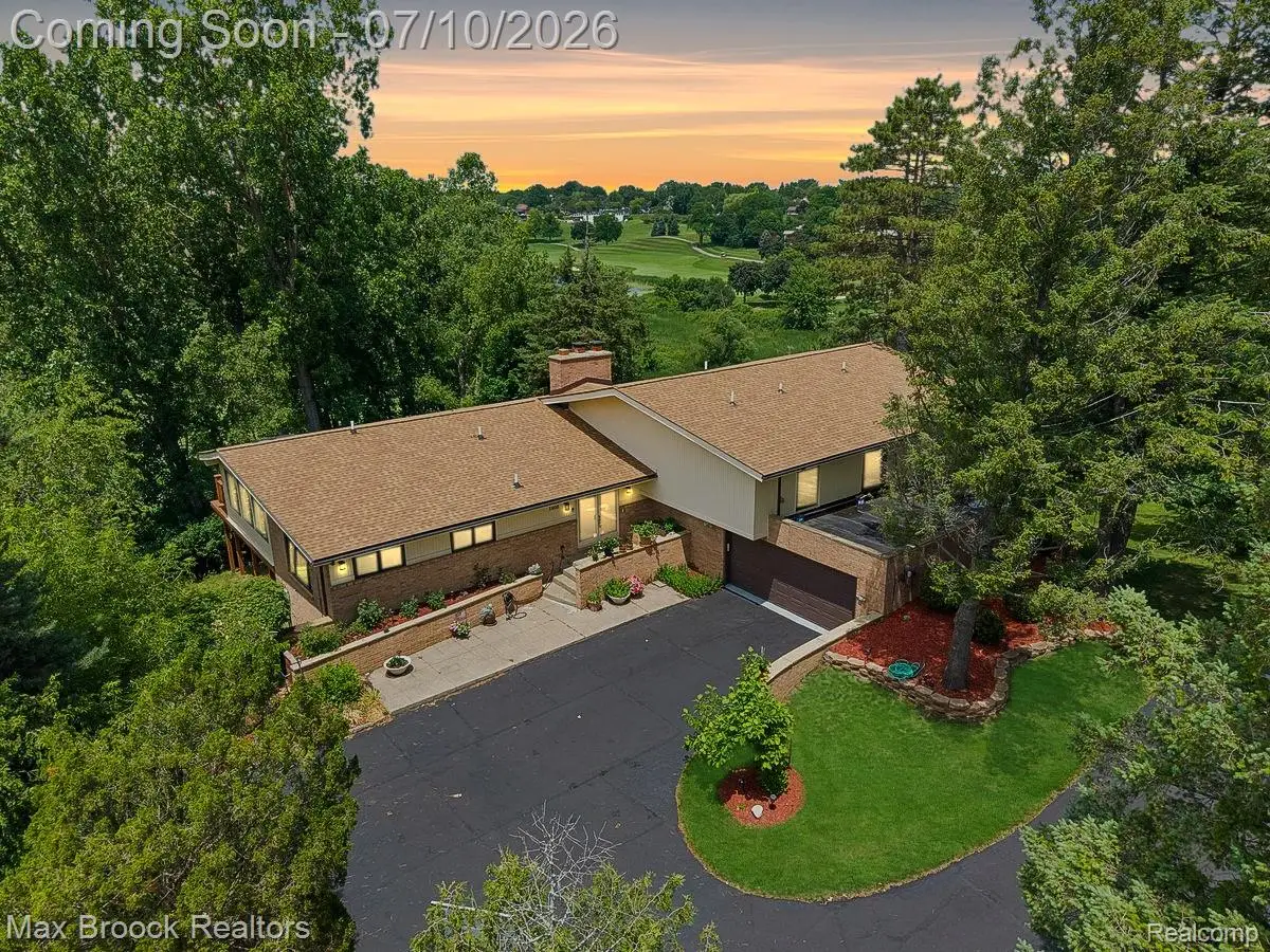 1808 Moors Court, Bloomfield, MI 48302 - #1