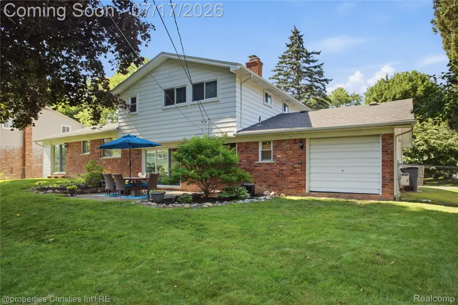 5569 Tadworth Place, West Bloomfield, MI 48322 - #3
