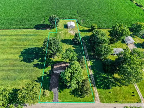 4000 E Frost Road, Webberville, MI 48892