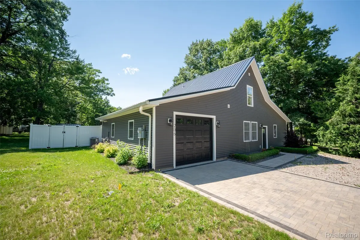 206 Joliet Avenue, Houghton Lake, MI 48629 - #1