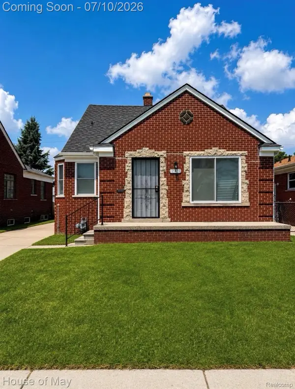 11411 Flanders Street, Detroit, MI 48205