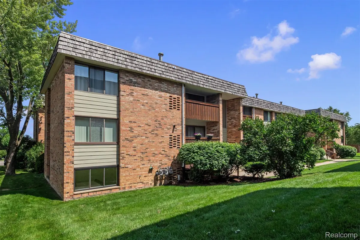 1255 S Maple Road #101, Ann Arbor, MI 48103 - #1