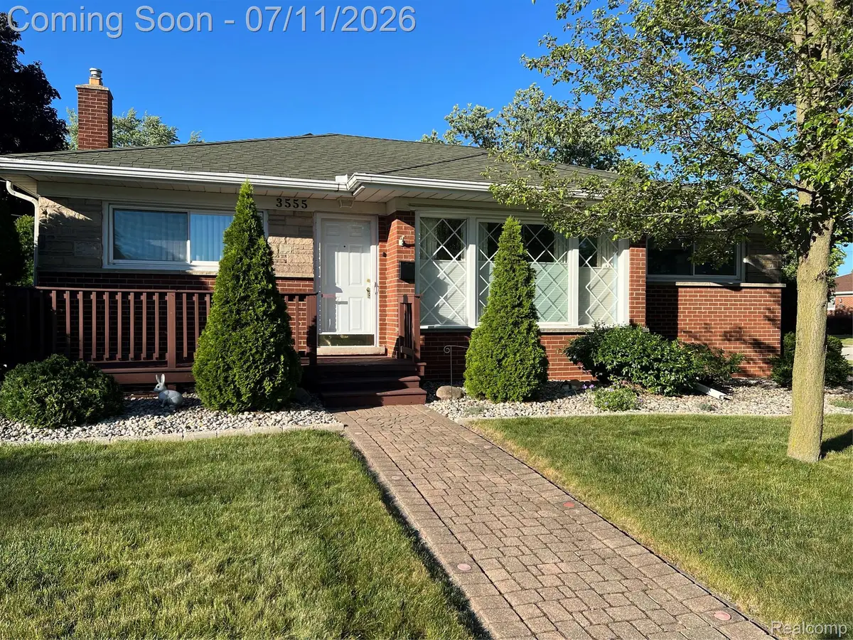 3555 Syckelmoore Street, Trenton, MI 48183 - #1