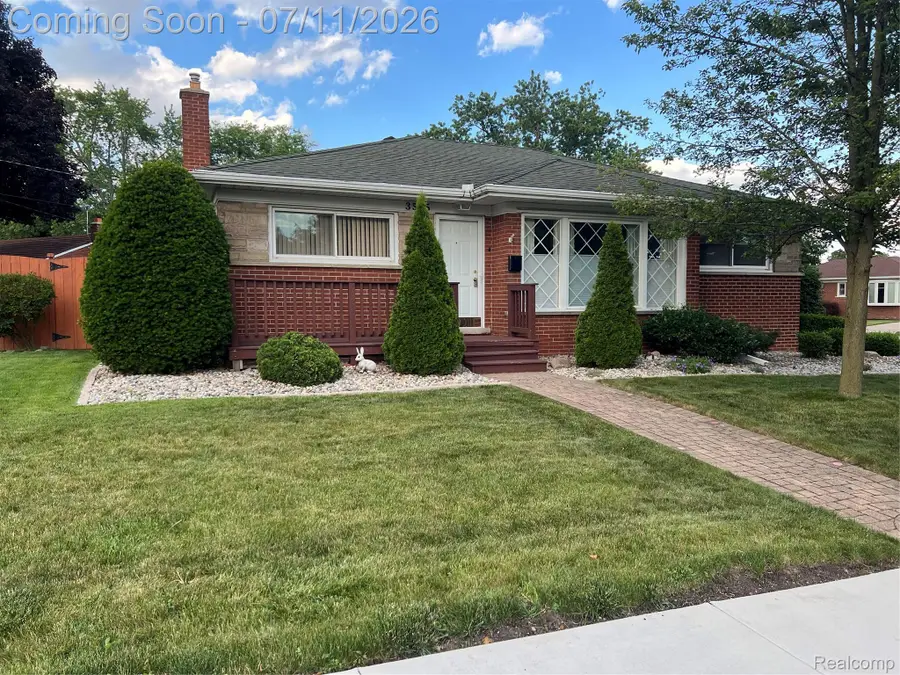3555 Syckelmoore Street, Trenton, MI 48183 - #3