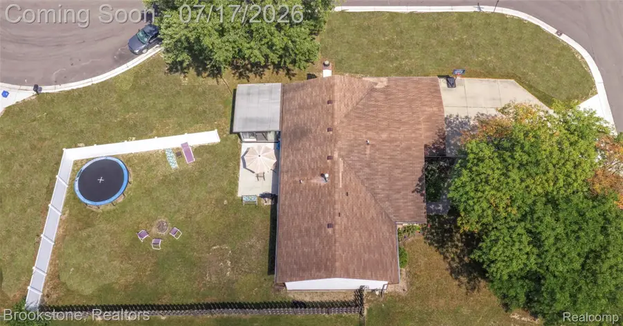 5245 Spinning Wheel Drive, Grand Blanc, MI 48439 - #3