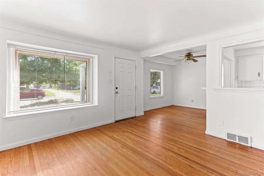 19789 Plainview Avenue, Detroit, MI 48219 - #3