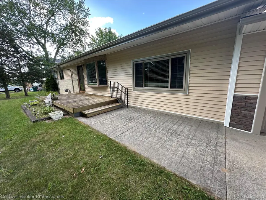 68 Plum Creek Road, Lapeer, MI 48446 - #2