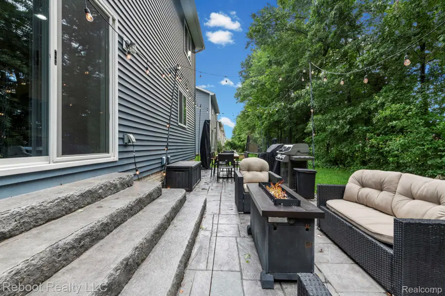 6555 Skylar Lane, Waterford, MI 48327 - #3