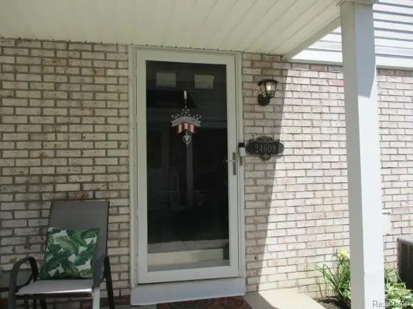 24608 Spring Lane #44, HarrisonTownship, MI 48045
