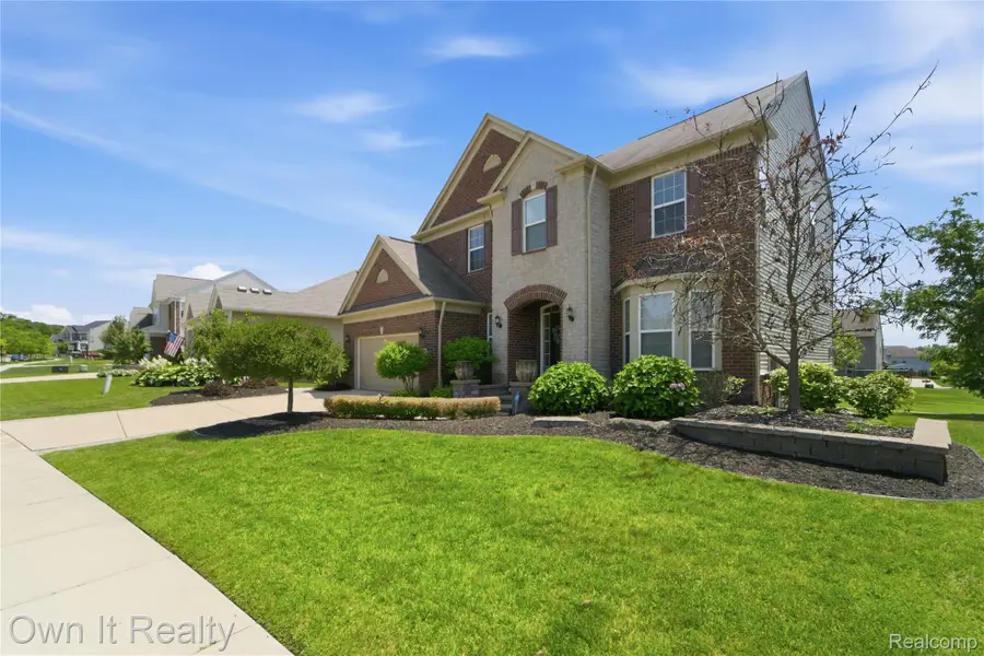 58683 Winnowing Circle S, Lyon, MI 48178 - #2