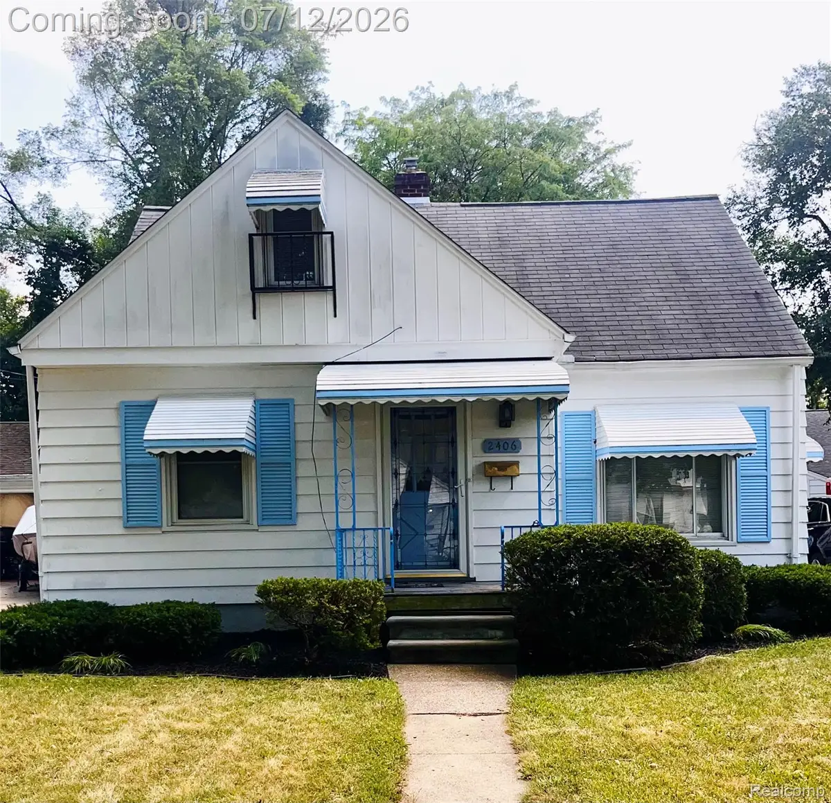 2406 Gold Avenue, Flint, MI 48503 - #1