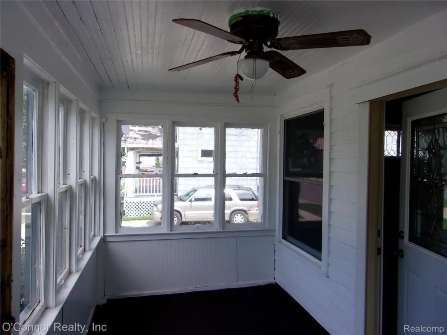 1324 Wells Street, Port Huron, MI 48060 - #2
