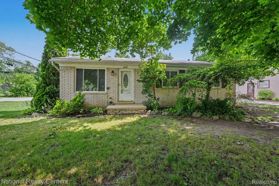 4771 Hatchery Road, Waterford, MI 48329 - #2
