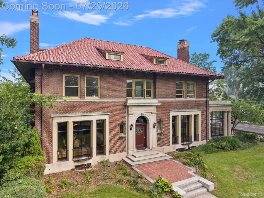 610 W Boston Boulevard, Detroit, MI 48202 - #3