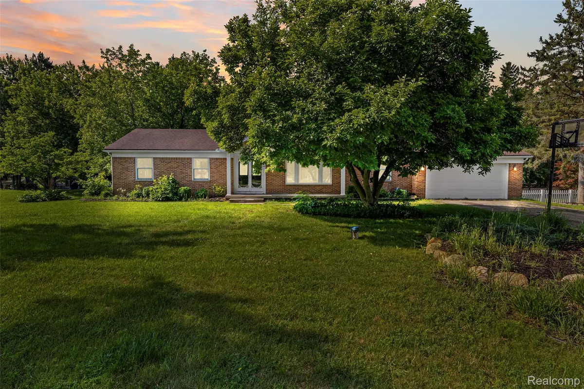 13404 Sequoia Lane, South Lyon, MI 48178 - #1